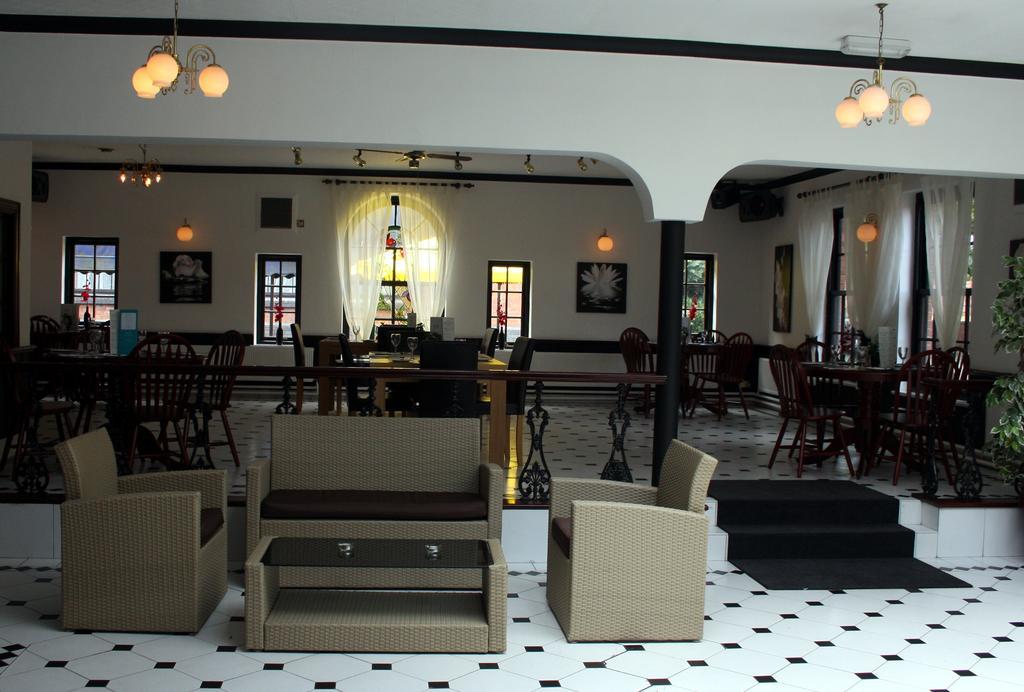 Hotel Fownes 3*